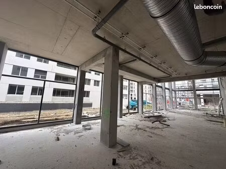 local 90 m² le plessis-trévise