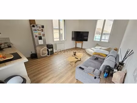 appartement de 60 m² à sail-sous-couzan