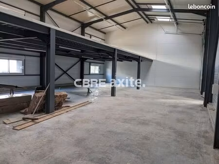 local d'activite 485 m² entrelacs