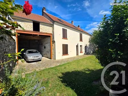maison 7 pièces 151 m²
