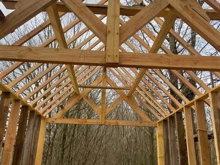 chalet en bois  maison de campagne  cabane de jardin  extension