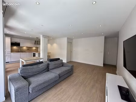 appartement 4 pièces 90 m²