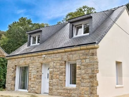 ensemble de 2 maisons