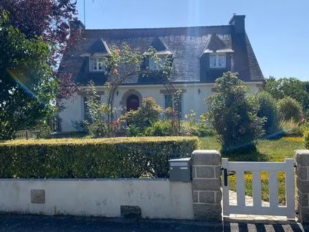 maison 6 pièces 200 m2