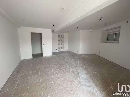 murs commerciaux 32 m² grandchamps-des-fontaines