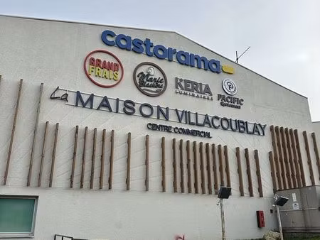 local commercial 150 m² velizy villacoublay