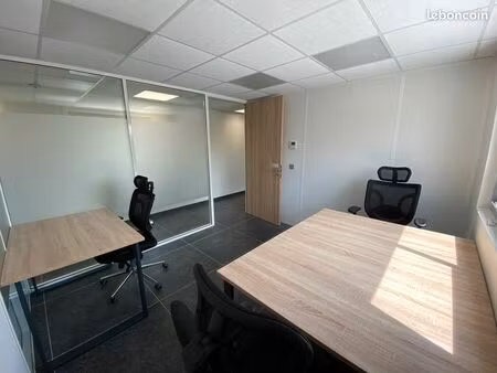bureau privé en location - espace coworking équipé - maurepas / coignières  yvelines