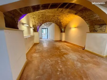 local / bureau pour activité professionnelle 73m2