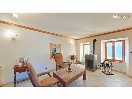 propriété 12 pièces 500 m²