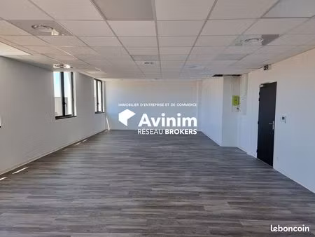 bureaux 92 m² sète