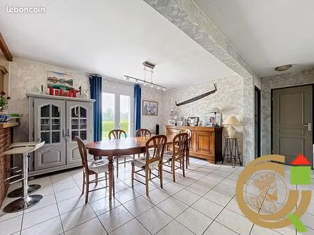 maison 6 pièces 104 m²