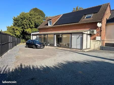 maison 6 pièces 180 m²