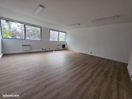 local commercial 74 m² villeneuve d ascq