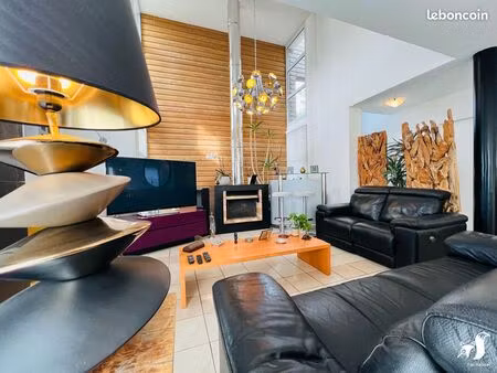 pavillon 4 pièces 120 m²