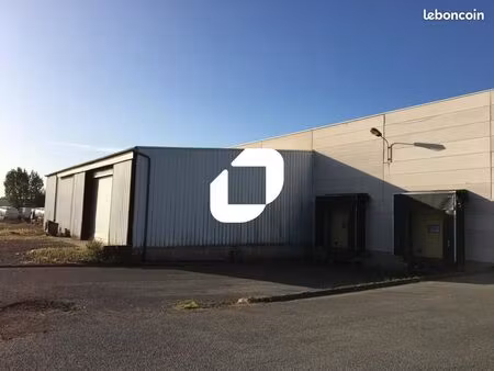 local d'activité 240 m²