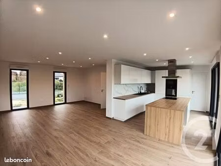 maison 7 pièces 141 m²