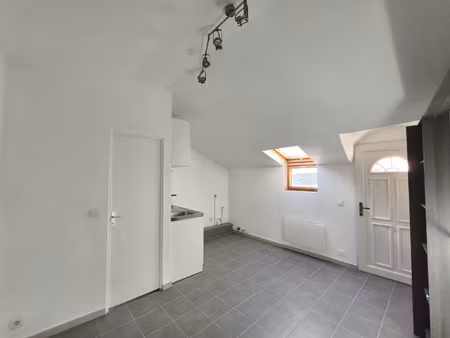 studio 16 7 m2 centre-ville de boutigny-sur-essonne 65 0