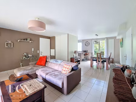 appartement en rez de jardin a maffliers