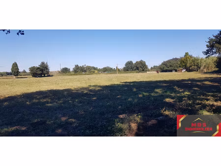 terrain agricole 15000 m2 66670 bages.