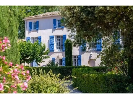 villa de luxe à vendre à le cannet-des-maures