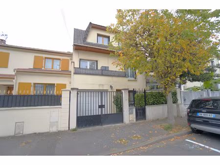 pavillon familial 6 pièces secteur les oiseaux