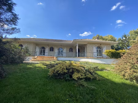 roullet saint estephe : maison individuelle de construction