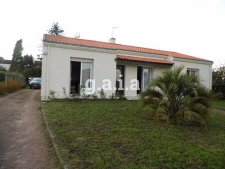 location maison meublé à bouaye (44830) : à louer meublé / 129m² bouaye