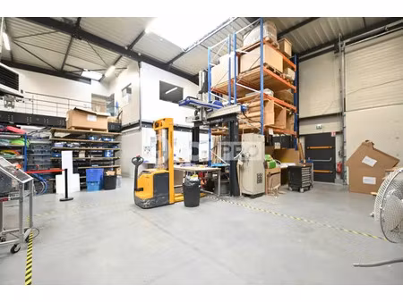 local d'activite a vendre