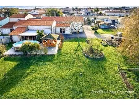 vente maison piscine à forges (17290) : à vendre piscine / 175m² forges