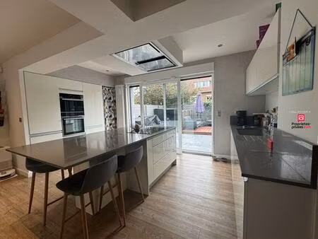 charmante maison  3 chambres+ terrasse à lille limite ronchin