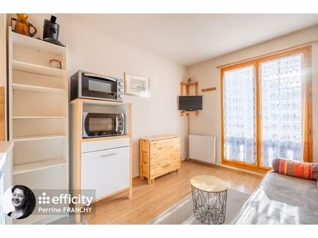 appartement 1 pièce - 18 m²