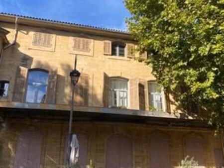 prestigieux immeuble de rapport en vente à peyrolles-en-provence  france