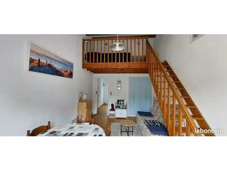 location a l'annee sables vignier