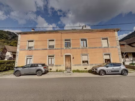 vente immeuble 237 m² saint-hippolyte (25190)