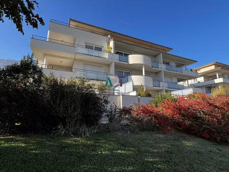 vente appartement 3 pièces 67m2 saint-ismier (38330) - - surface privée