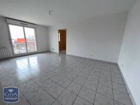 location appartement 3 pièces 54m² alencon 61000