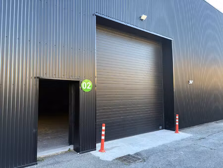 location local industriel 150 m² à saint-maurice-l’exil (38550)