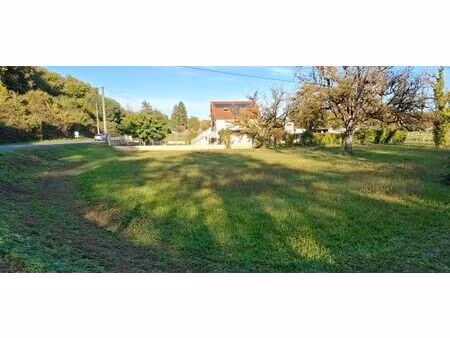vente terrain 3076 m² puybrun (46130)