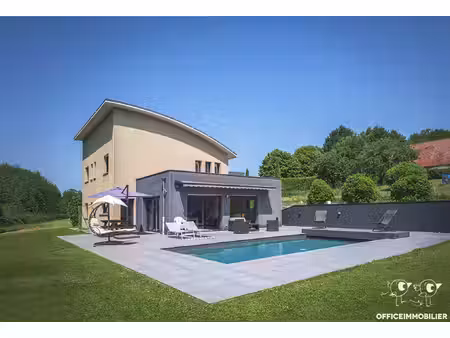 ferrieres-les-bois - bien signature - maison d'architecte en impasse