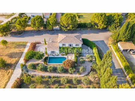 vente villa 6 pièces 200 m² à crillon-le-brave (84410)  998 000 €