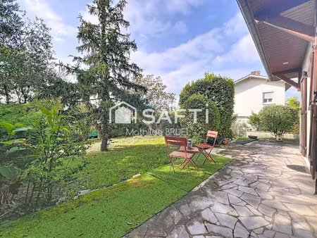 vente maison 7 pièces 200 m² à merignac (33700)  700 000 €