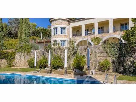 maison avec piscine et terrasse plascassier - grasse (06)