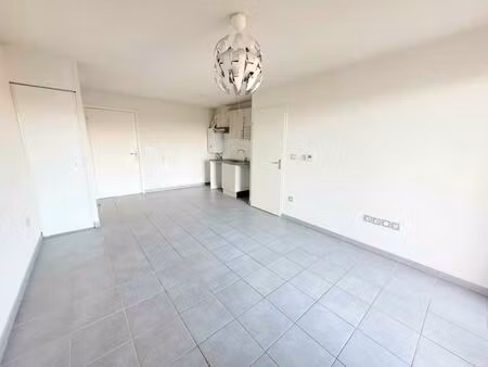 appartement t2 40 m² avec terrasse
