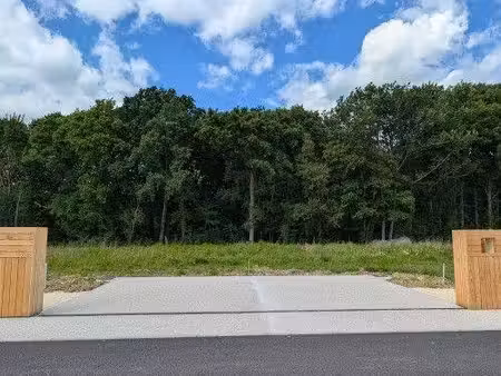 terrain constructible neuf à vendre