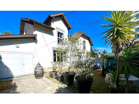 vente maison 6 pièces 177 m² à bayonne (64100)  648 000 €