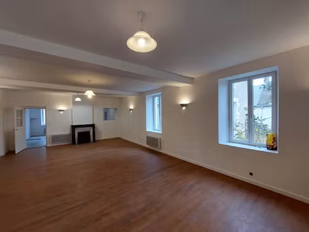 a seulement 11 min de la flèche...mareil sur loir !