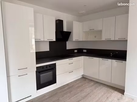 maison de ville 4 pièces 100 m²