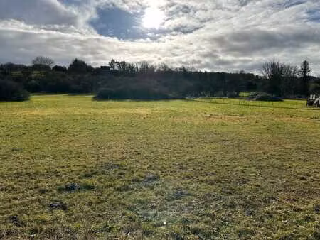 magnifique terrain à bâtir orienté plein sud