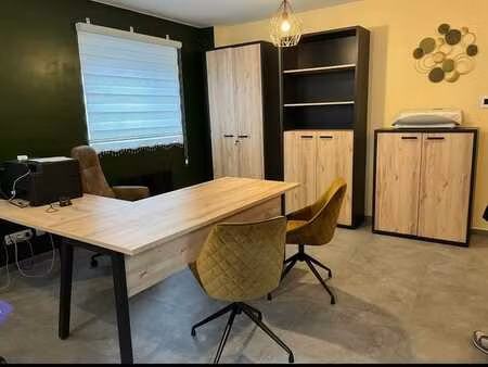 cabinet / bureau professionnel à morlanwelz (38 m²)