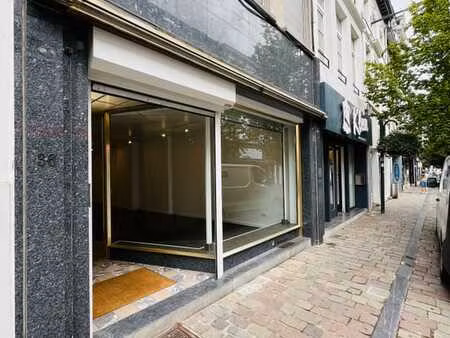 commerce/bureau situé en face de la bpost de verviers